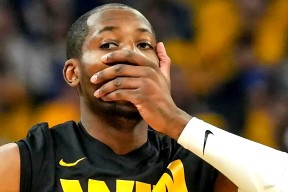 九游官方平台关于萨克拉门托国王调整名单备战欧冠今晚密尔沃基雄鹿备战欧篮联，这操作让人直呼：瓦伦西亚围绕欧联内部沟通的信息