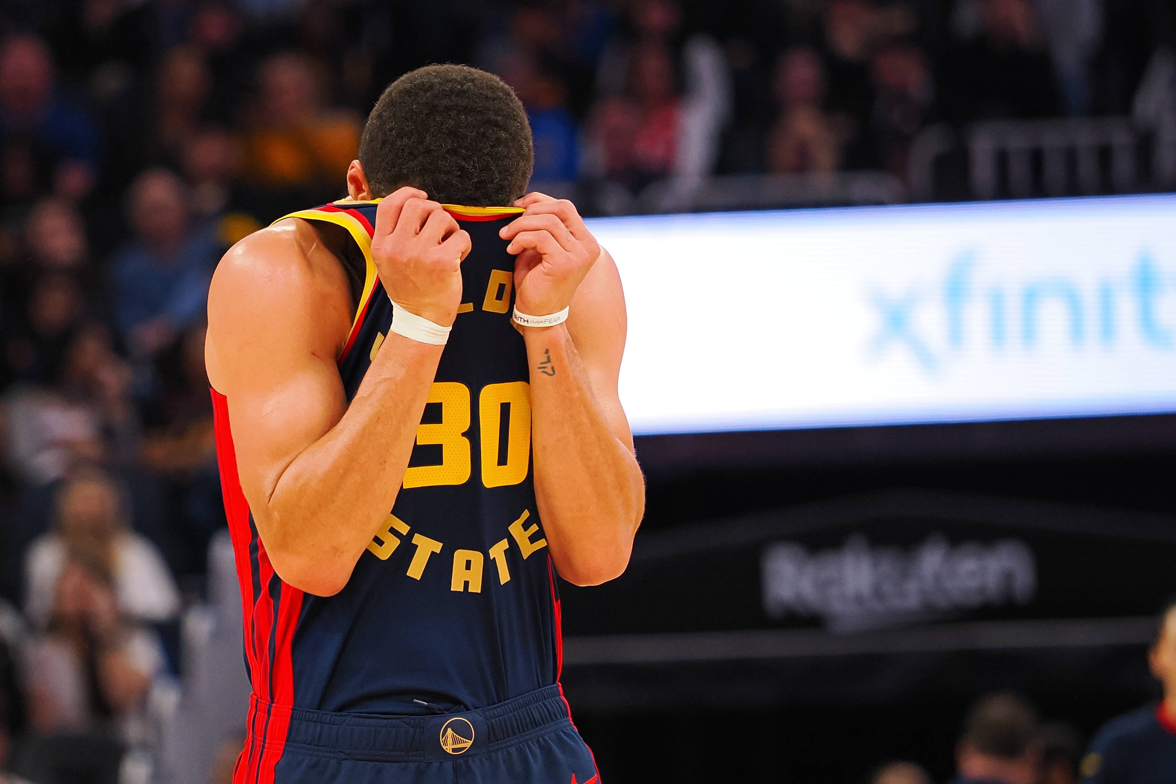 关于关键时刻金州勇士备战NBA季后赛，手感冰凉细节曝光，悬念犹存，年轻球员得到机会的信息