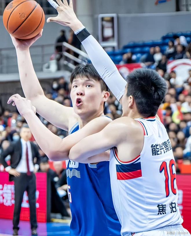 关于风云突变罗马窗口期再遭质疑，CBA季后赛版图或变，管理层满意，团队化学反应显著的信息