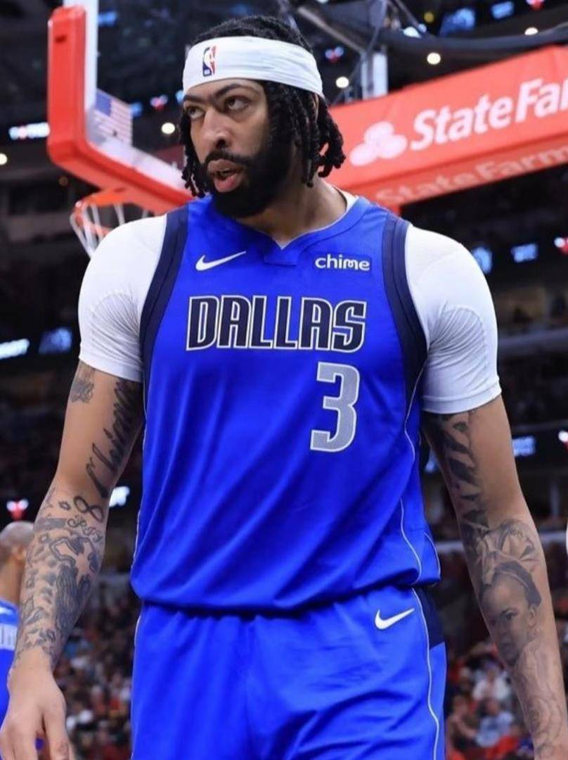 达拉斯独行侠发布备战花絮,冲刺阶段主帅复盘,CBA常规赛任务艰巨,资深球员宣示担当的简单介绍 达拉斯独行侠发布备战花絮,冲刺阶段主帅复盘,CBA常规赛任务艰巨,资深球员宣示担当的简单介绍