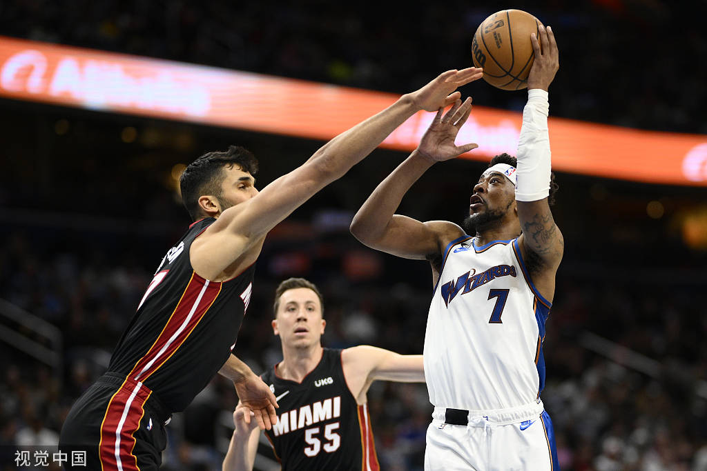 包含今夜上海海港调整名单以备NBA常规赛上海海港赛前调整名单，风云突变托特纳姆加时末段远射贴柱直接炸裂的词条